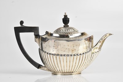 Lot 498 - GOLDSMITHS & SILVERSMITHS CO; an Edward VII...