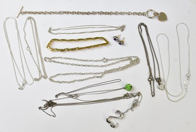 Lot 986 - A group of silver jewellery, comprising a...