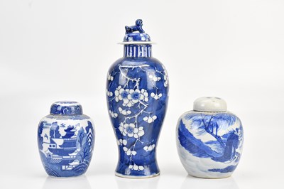 Lot 1653 - A late 19th century Chinese blue and white...
