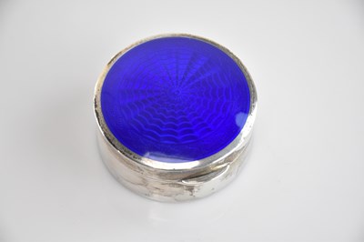 Lot 94 - CRISFORD & NORRIS LTD; a George V hallmarked...