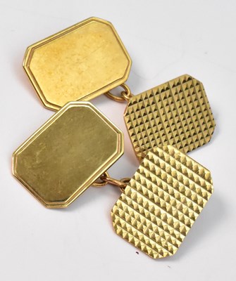 Lot 961 - A pair of 9ct yellow gold cufflinks, with...