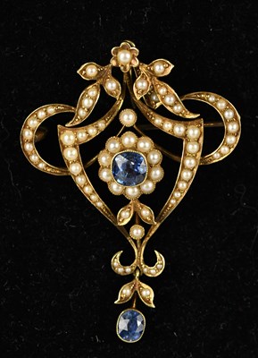Lot 248 - A fine Edwardian 15ct yellow gold seed pearl...