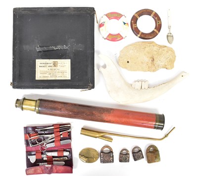 Lot 514 - A miscellany of naval / sea fairing items, to...