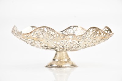 Lot 418 - A TAITE & SONS LTD; an Elizabeth II hallmarked...