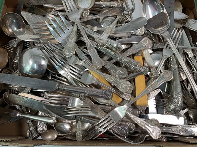 Lot 585 - A quantity of plated Kings pattern flatware, etc.