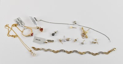 Lot 966 - A group of 10K gold jewellery, comprising a...