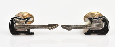 Lot 621 - DEAKIN & FRANCIS; a pair of hallmarked silver...