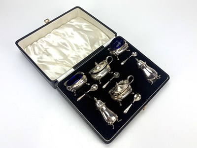 Lot 828 - ADIE BROTHERS LTD; a George V cased hallmarked...