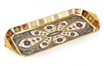 Lot 1338 - ROYAL CROWN DERBY; an Old Imari 1128 pattern...