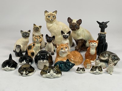 Lot 198 - MIKE HINTON, BABBACONBE; a quantity of pottery...