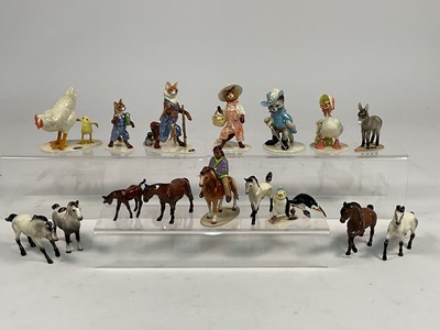 Lot 201 - HAGEN RENAKER; a quantity of ceramic animals...