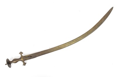 Lot 627 - A vintage Indian tulwar sword with steel hilt,...