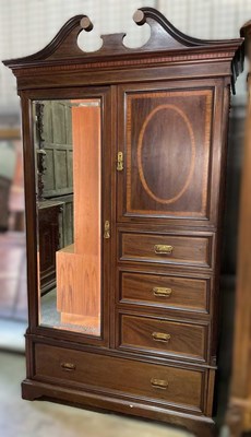 Lot 641 - An early 20th century Edwardian mahogany...