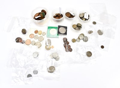 Lot 647 - A small collection of assorted coins,...