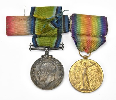 Lot 1220 - A WWI 1914-18 British War Medal and a 1914-19...
