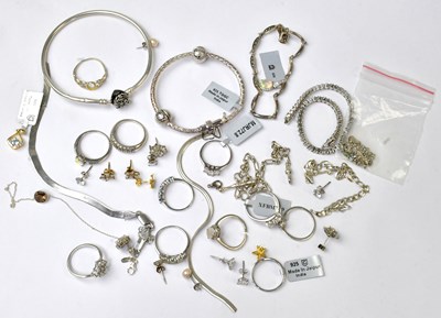Lot 982 - A group of 925 silver jewellery by Gemporia,...
