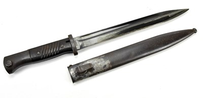 Lot 1059 - ELITE DIAMANT; a 1939 bayonet, serial no....