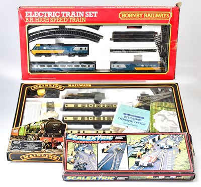Lot 251 - HORBY; double OO gauge railway items, to...