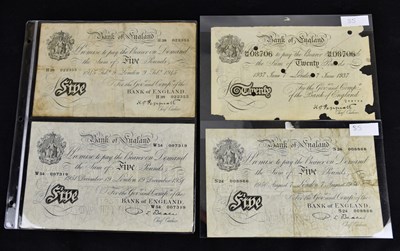 Lot 603 - THE BANK OF ENGLAND; four white £5 bank notes,...