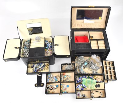 Lot 670 - A large collection of costume jewellery...