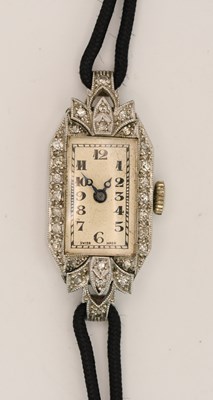 Lot 1791 - VERTEX; an 1920s/30s Art Deco platinum cased...