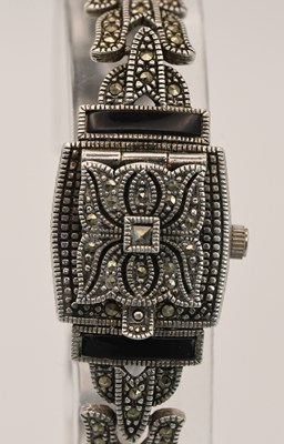 Lot 1802 - GIANNI VECCI; a 1920s/30s Art Deco lady's 925...
