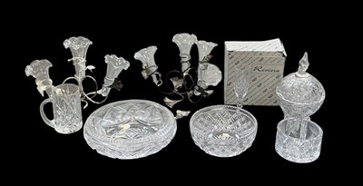 Lot 830 - A quantity of assorted cut and crystal...