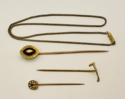 Lot 463 - A yellow metal fine dainty link necklace,...