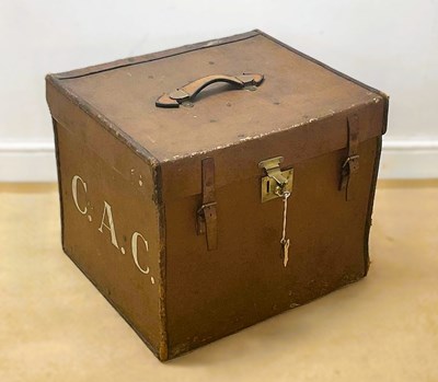 Lot 58 - A late 19th/early 20th century leather and...