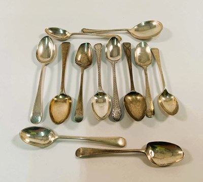 Lot 534 - Various hallmarked silver teaspoons and a...