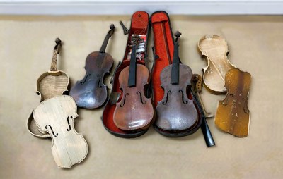 Lot 278 - A German full size two piece violin, length of...