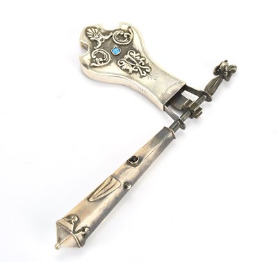 Lot 134 - A Russian silver gragger set with turquoise...