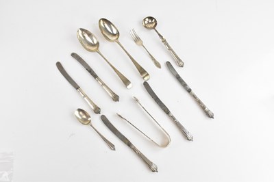 Lot 517 - A William IV hallmarked silver serving spoon,...