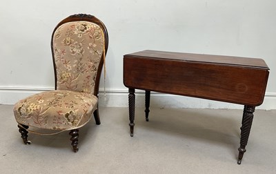Lot 143 - A Victorian mahogany drop-leaf Pembroke table,...