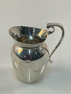 Lot 534 - MAPPIN & WEBB; a George V hallmarked silver...