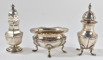 Lot 1244 - A late Victorian hallmarked silver pepperette,...