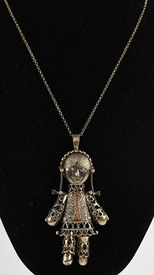 Lot 1485 - A 925 silver gilt articulated orange and white...