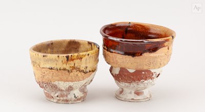 Lot 598 - SIMON CARROLL (1964-2009); an earthenware...