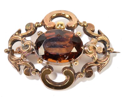 Lot 1220 - A Victorian yellow metal brooch