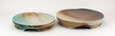 Lot 417 - MAY LING BEARDSMORE (born 1970); a stoneware...