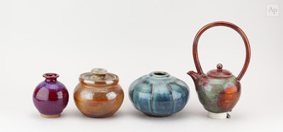 Lot 389 - MARK GRIFFITHS (born 1956); a faceted vase...