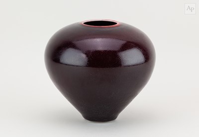 Lot 62 - BRIDGET DRAKEFORD (born 1946); a globular...