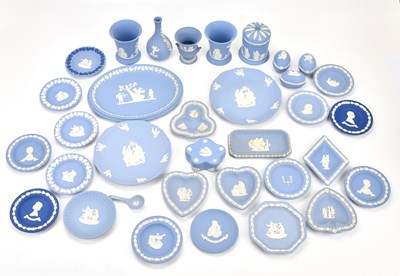 Lot 1398 - WEDGWOOD; a collection of jasperware including...