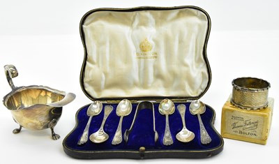 Lot 722 - Three items of hallmarked silver, comprising a...