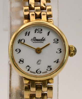 Lot 1793 - SOUDE INTERNATIONAL; a lady's 9ct yellow gold...