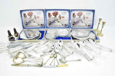 Lot 680 - Various items of silver plate including a...