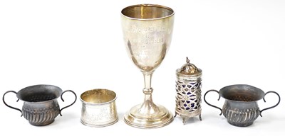 Lot 694 - A mixed lot of hallmarked silver items, to...