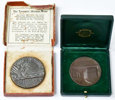 Lot 261 - RMS LUSITANIA; a boxed commemorative medal,...