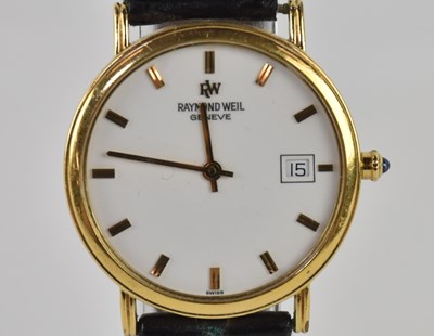 Lot 1842 - RAYMOND WEIL; a gentleman's 18ct gold...