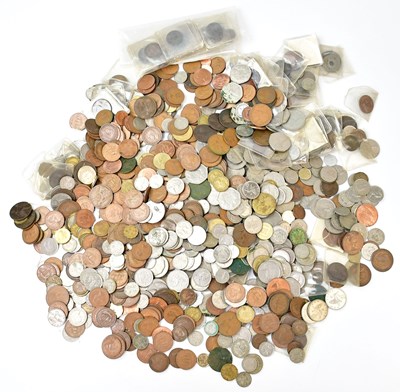 Lot 730 - A quantity of Victorian and later coinage,...
